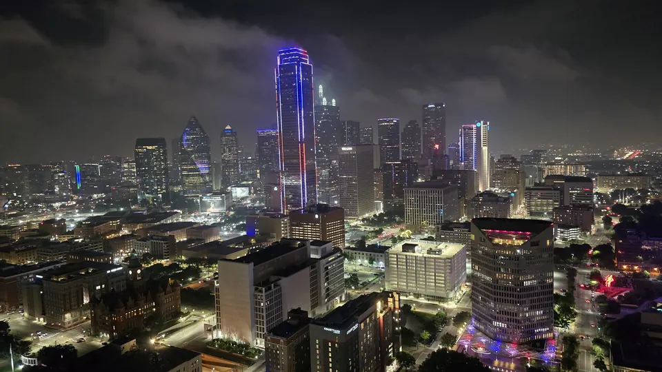 The Dallas skyline lit up at night