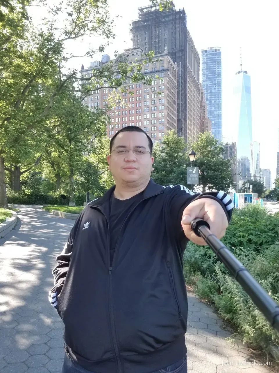 Selfie in a park with One World Trade Center behind