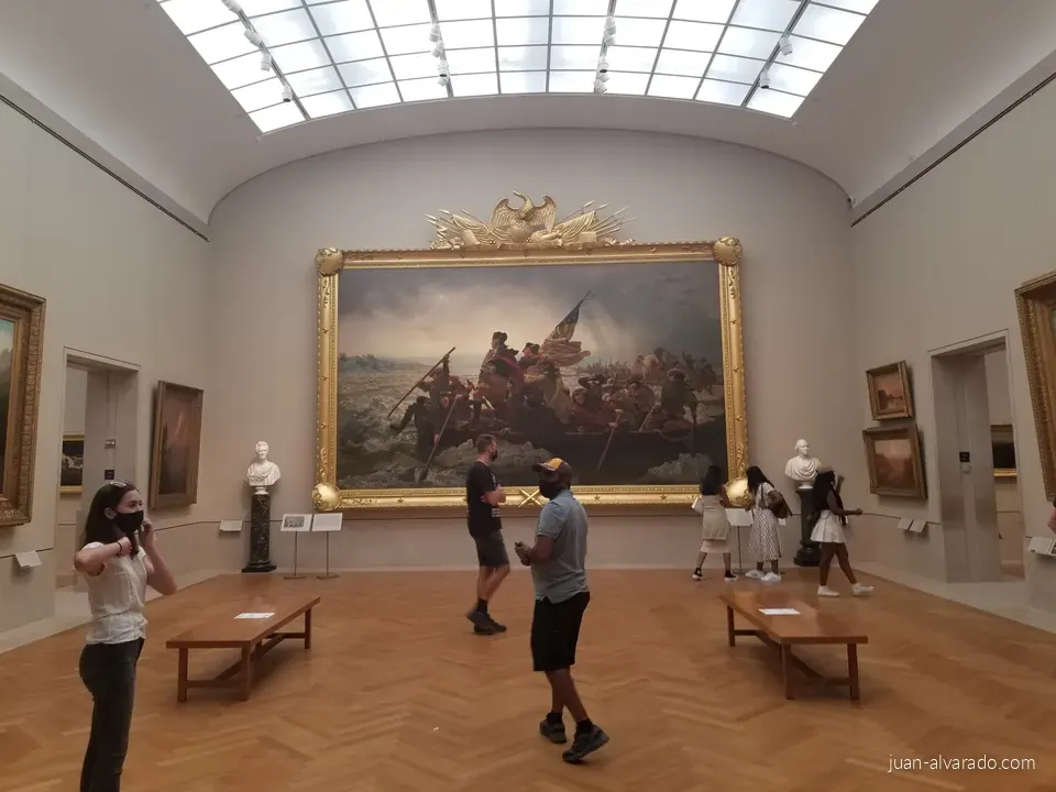 The Met gallery with Washington Crossing the Delaware
