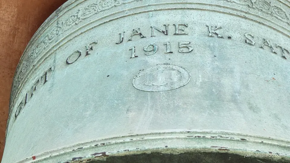 Inscription on one of the carillon bells
